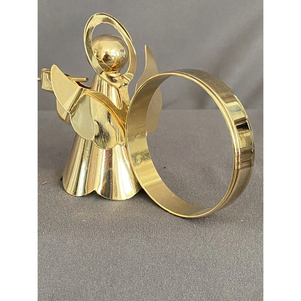 CHRISTMAS ANGEL TRUMPET BRASS GOLD TONE NAPKIN RINGS HOLDERS PLAYING TRUMPET SET
